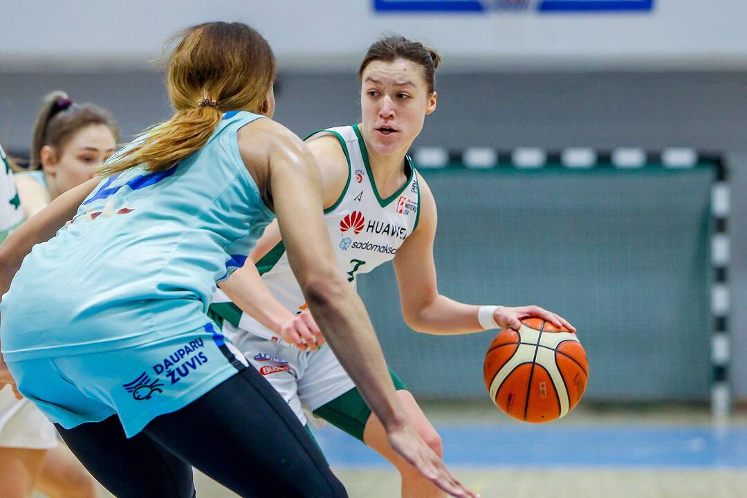 Moterų lyga: „Aistės-LSMU“ – „Neptūnas“ 55:81