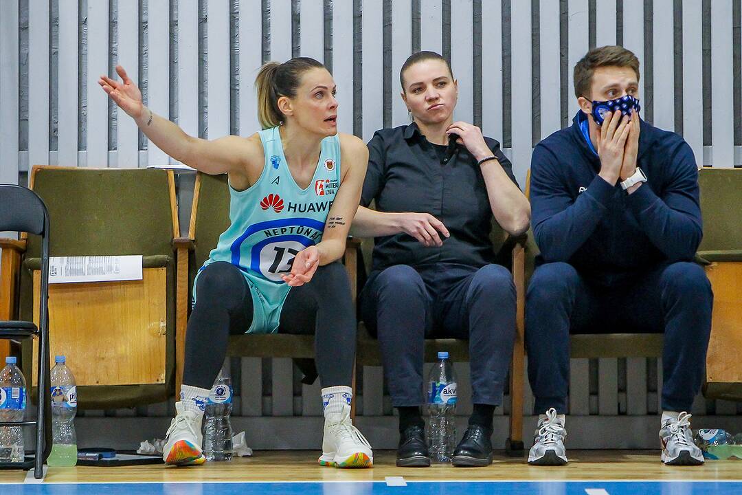Moterų lyga: „Aistės-LSMU“ – „Neptūnas“ 55:81