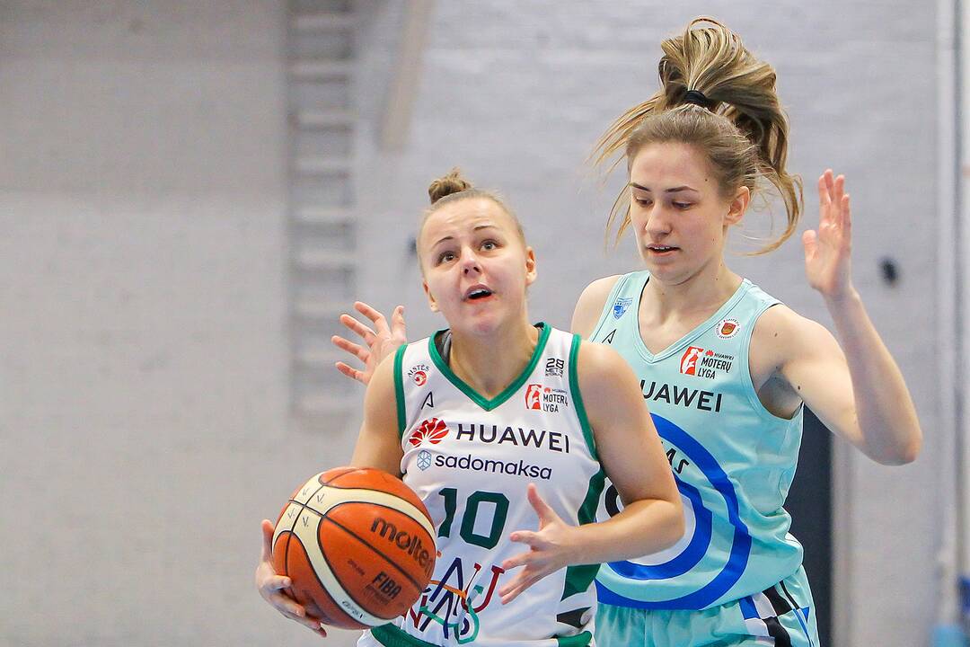 Moterų lyga: „Aistės-LSMU“ – „Neptūnas“ 58:79