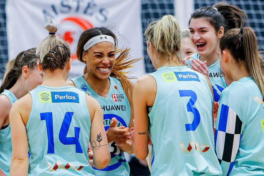 Moterų lyga: „Aistės-LSMU“ – „Neptūnas“ 55:81