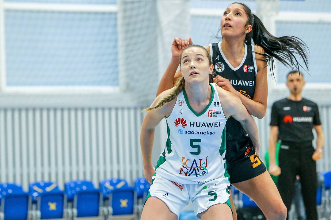 Moterų lyga: „Aistės-LSMU“ – „Kibirkštis-MRU“ 55:82