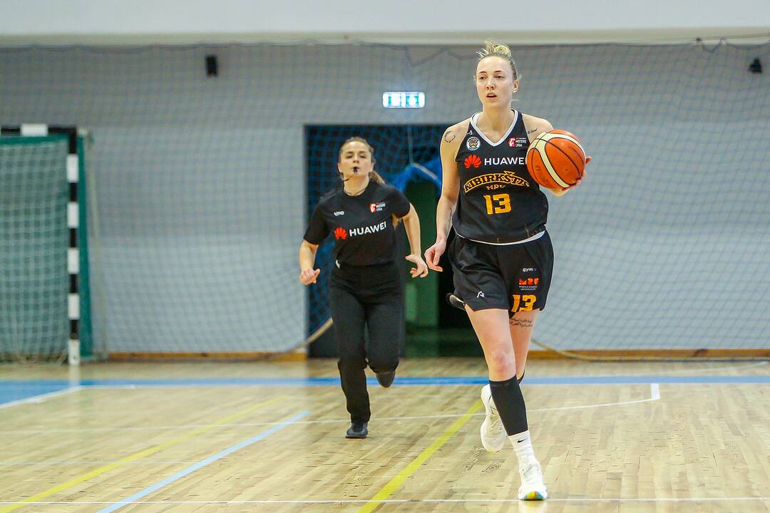 Moterų lyga: „Aistės-LSMU“ – „Kibirkštis-MRU“ 55:82