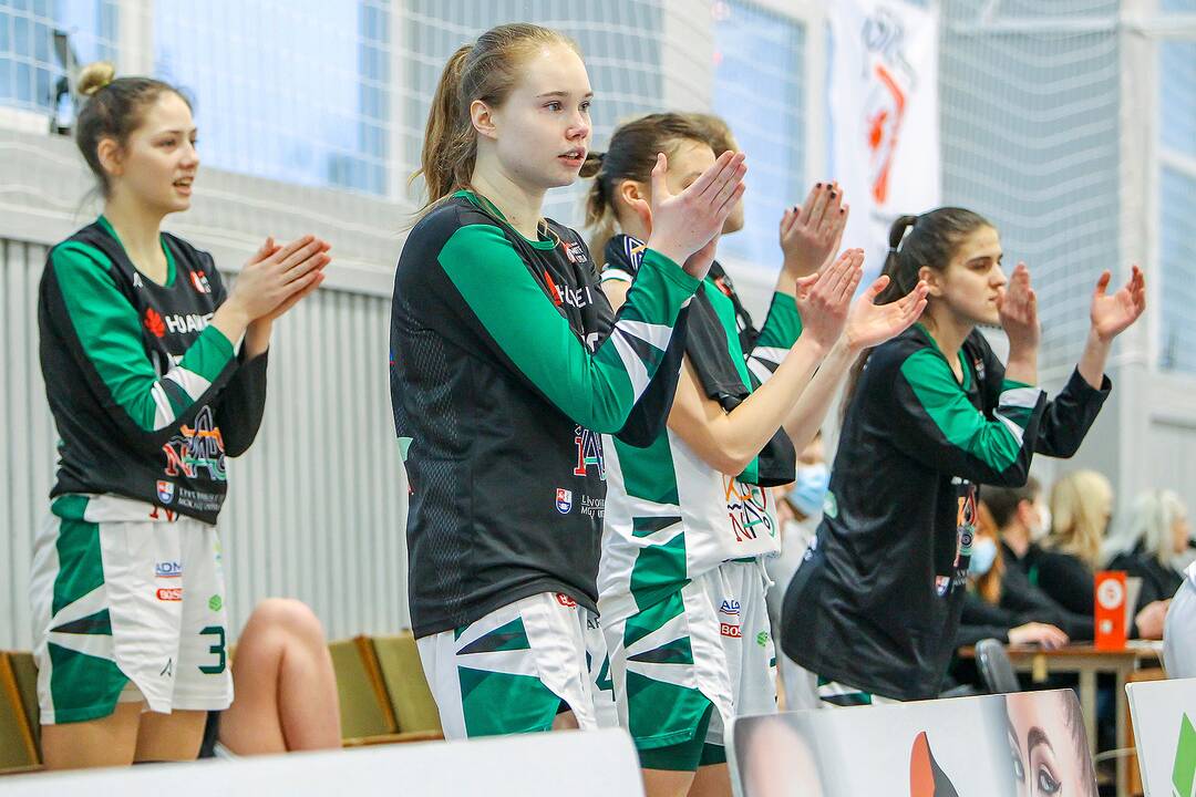 Moterų lyga: „Aistės-LSMU“ – „Kibirkštis-MRU“ 55:82