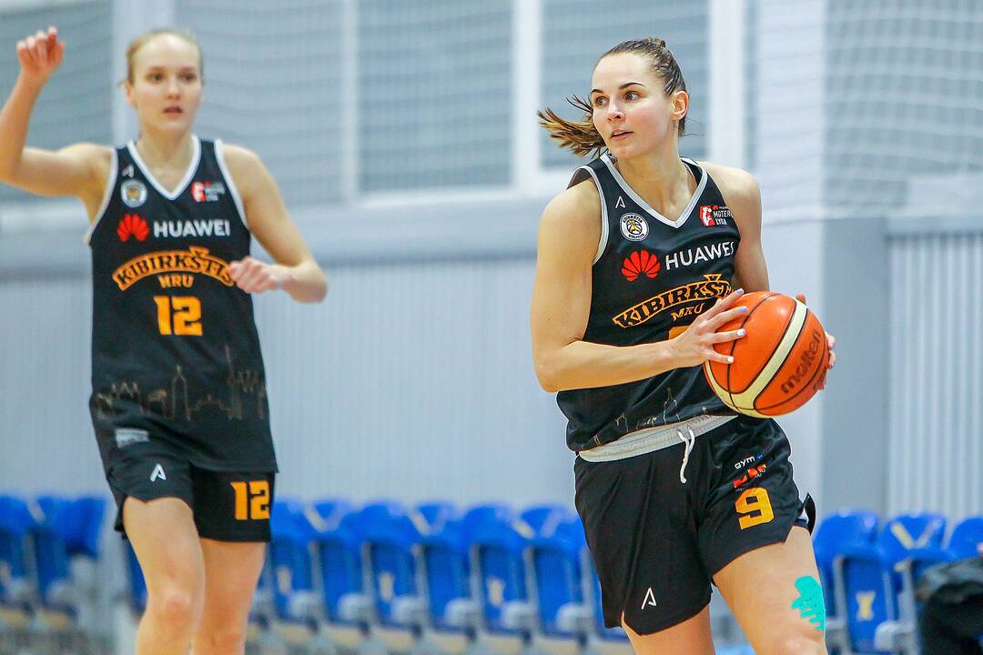 Moterų lyga: „Aistės-LSMU“ – „Kibirkštis-MRU“ 55:82