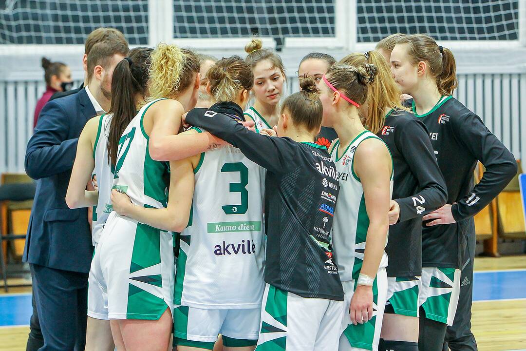 Moterų lyga: „Aistės-LSMU“ – „Kibirkštis-MRU“ 55:82