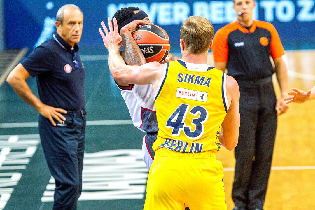 „We're Back“ turnyras: „Alba“ – „Olimpia“ 57:79