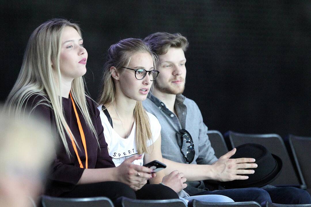 „Amber Cup“. Merginų trumpoji programa