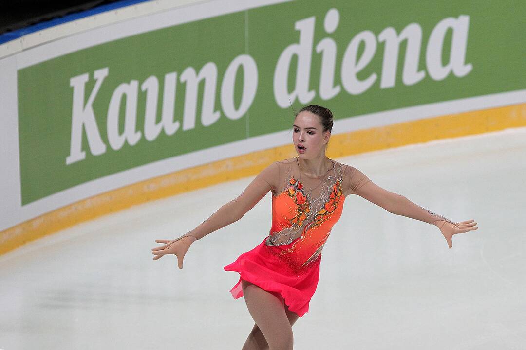 „Amber Cup“. Merginų trumpoji programa