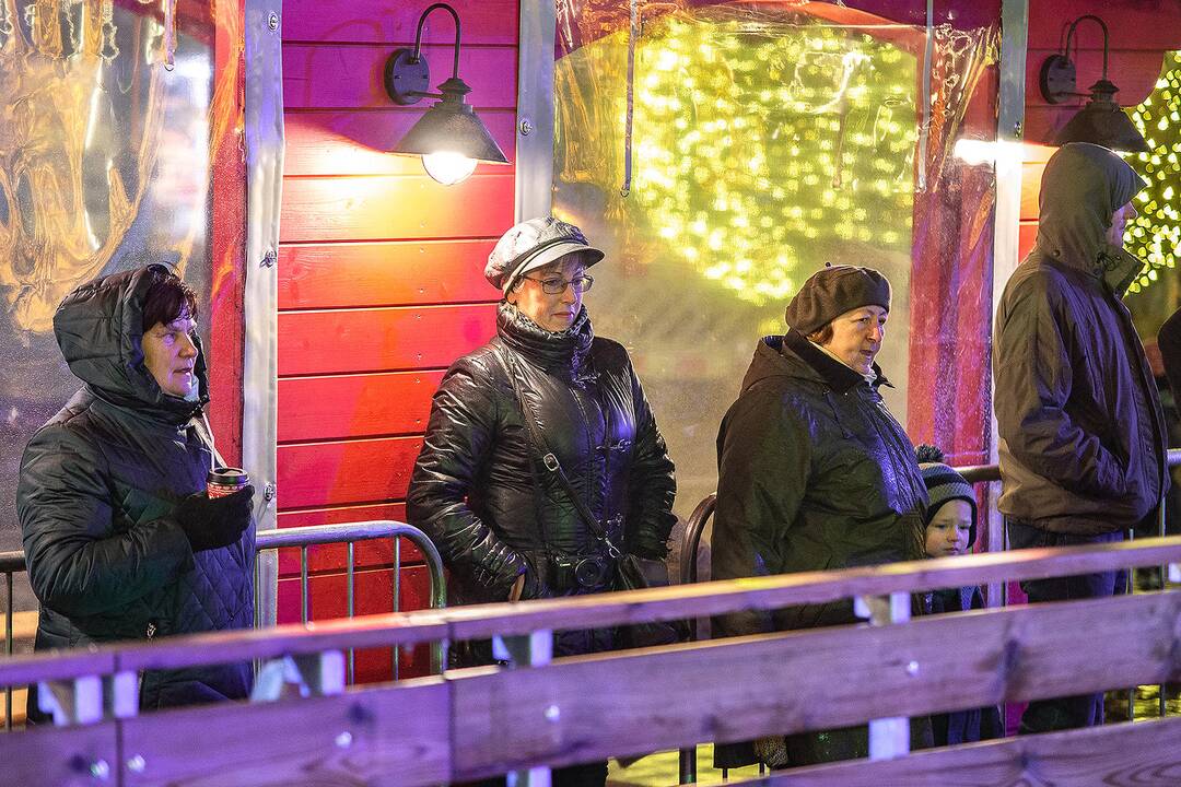 Čiuožykla Teatro aikštėje