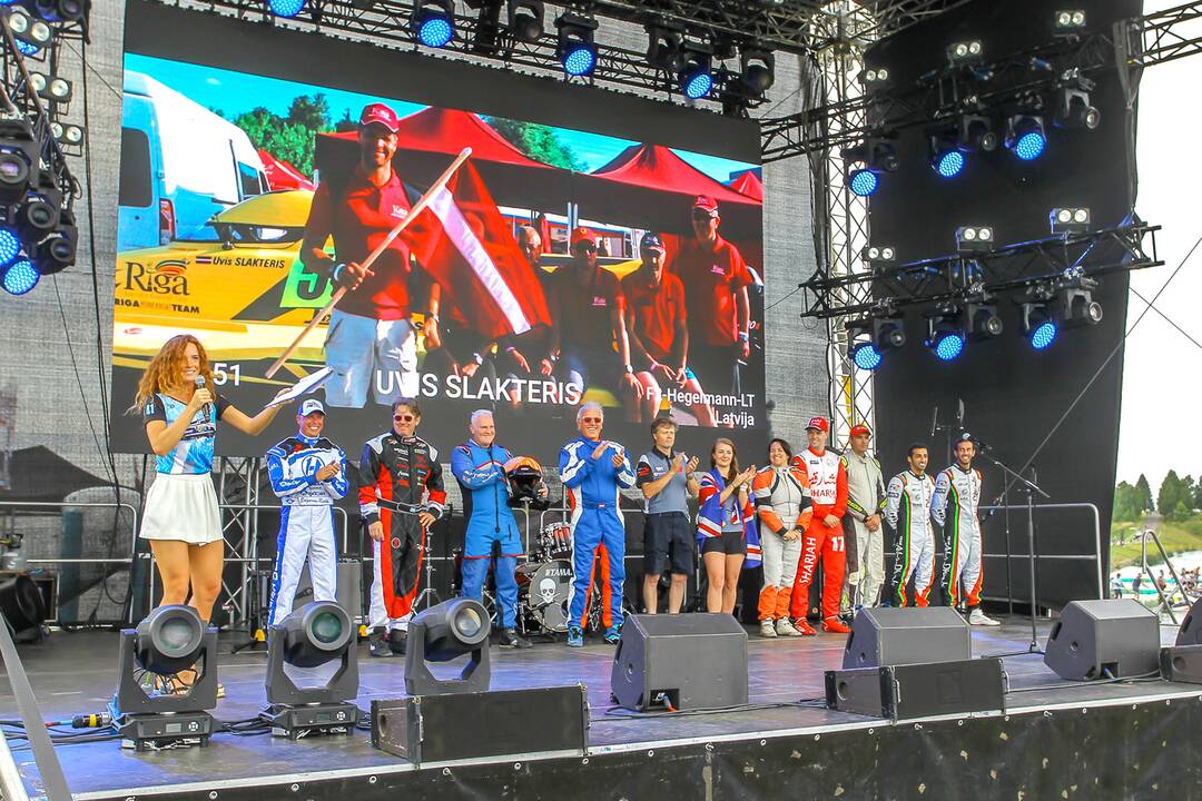 F2 Pasaulio čempionato atidarymas Kupiškyje