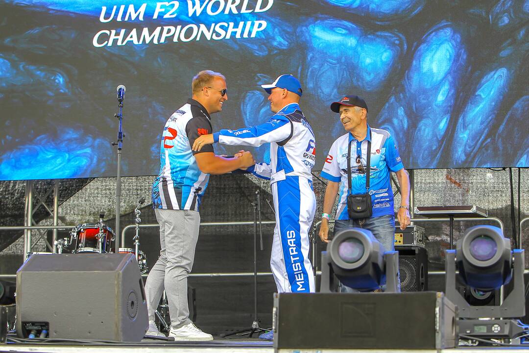 F2 Pasaulio čempionato atidarymas Kupiškyje