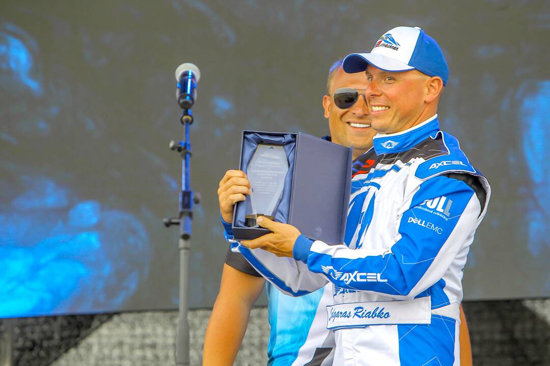F2 Pasaulio čempionato atidarymas Kupiškyje