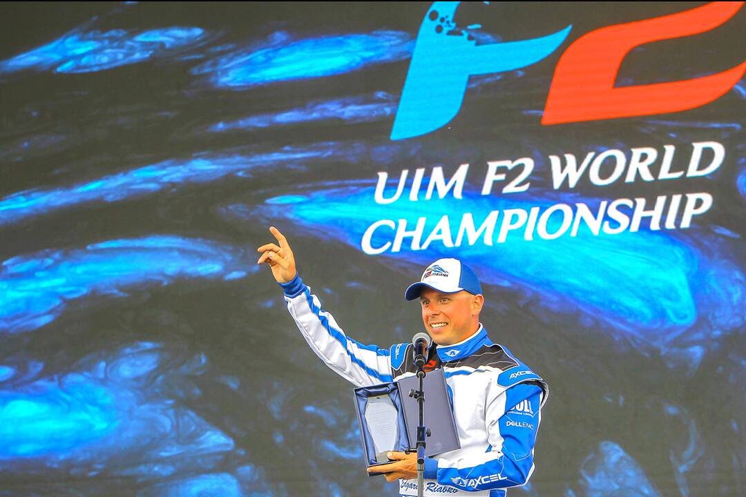 F2 Pasaulio čempionato atidarymas Kupiškyje