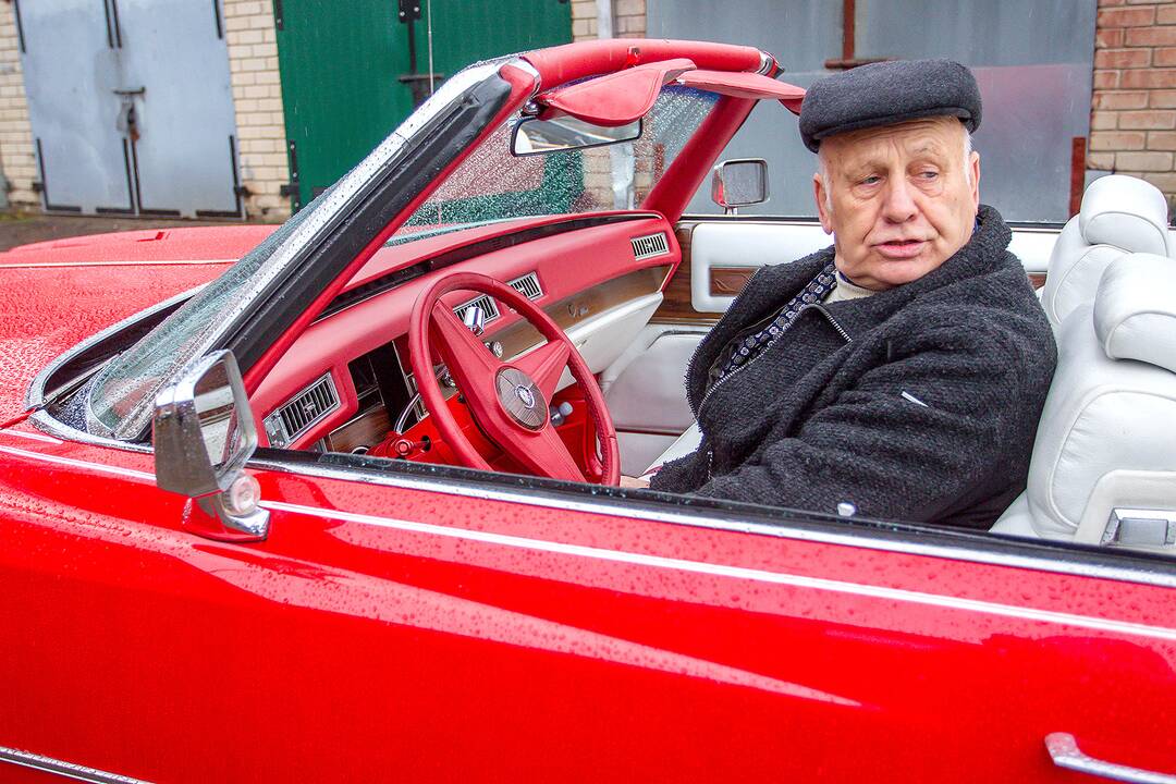 V. Gineika ir jo „Cadillac“ automobiliai