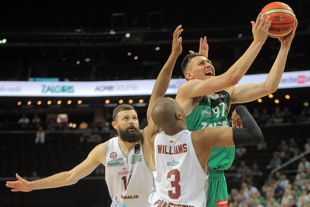 LKL pusfinalis: „Žalgiris“ – „Lietkabelis“ 93:69