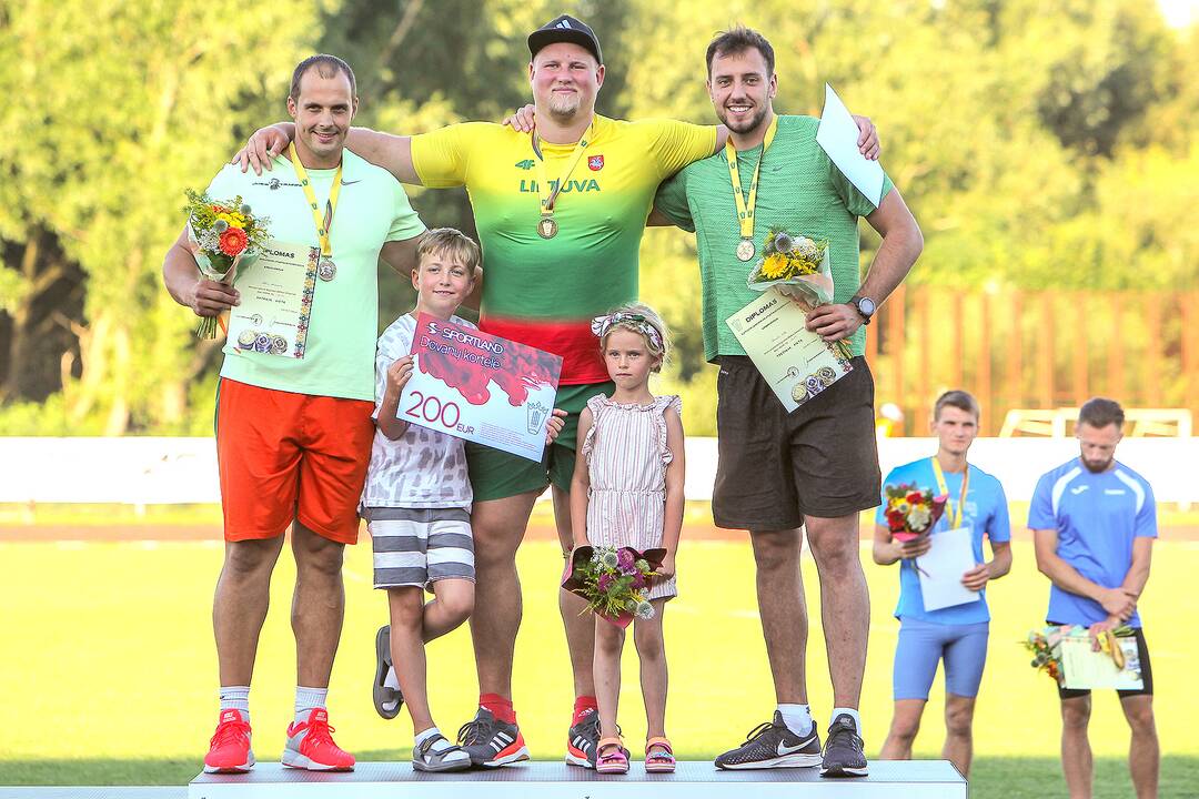Lengvoji atletika. Lietuvos čempionatas. 1 diena