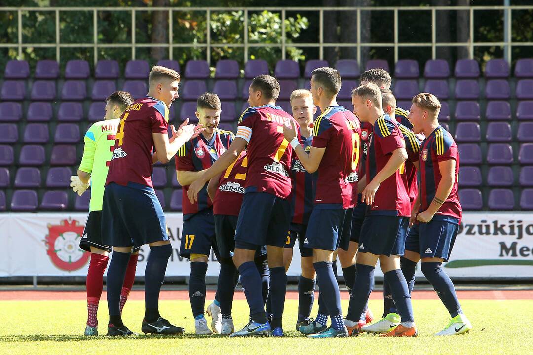 LFF taurė: „Dainava“ – „Stumbras“ 0:4
