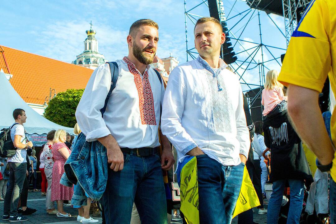 Vilnių užplūdo Ukrainos futbolo fanai