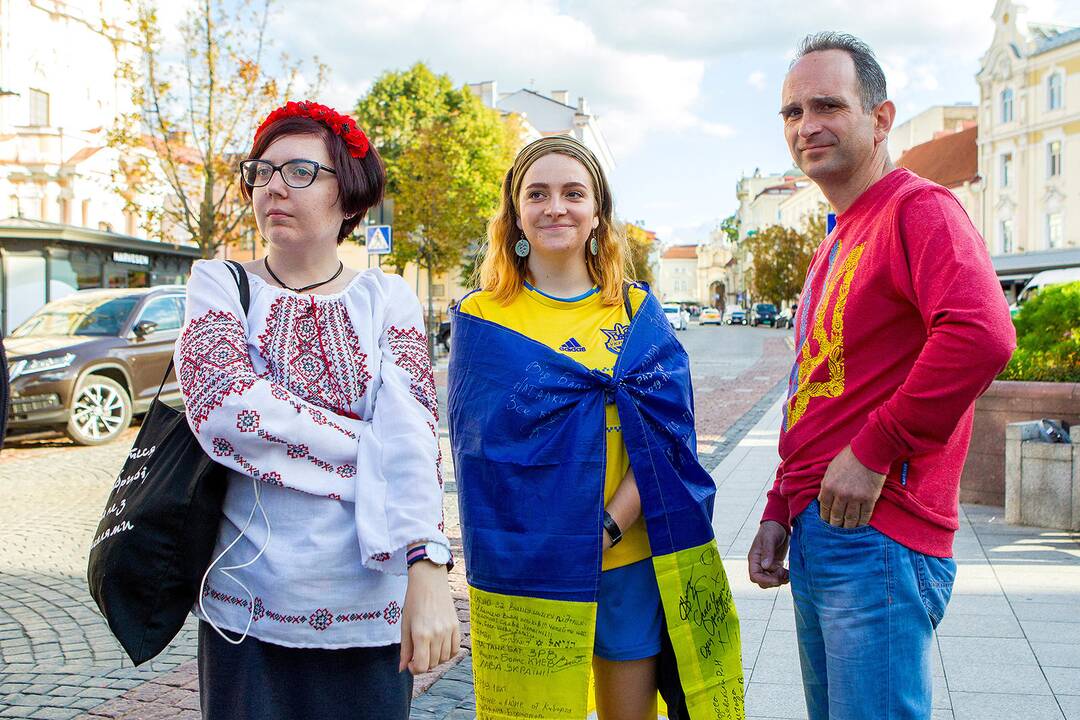 Vilnių užplūdo Ukrainos futbolo fanai