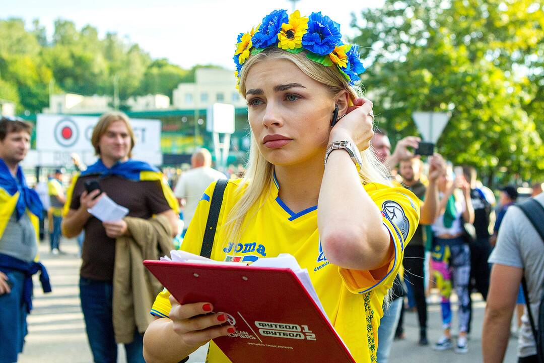 Vilnių užplūdo Ukrainos futbolo fanai