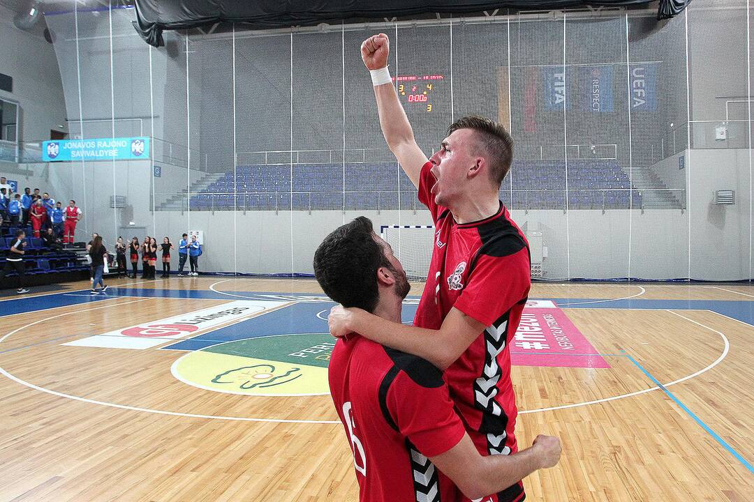 Futsalas. „Vytis“ – „Hovocubo“ 4:3