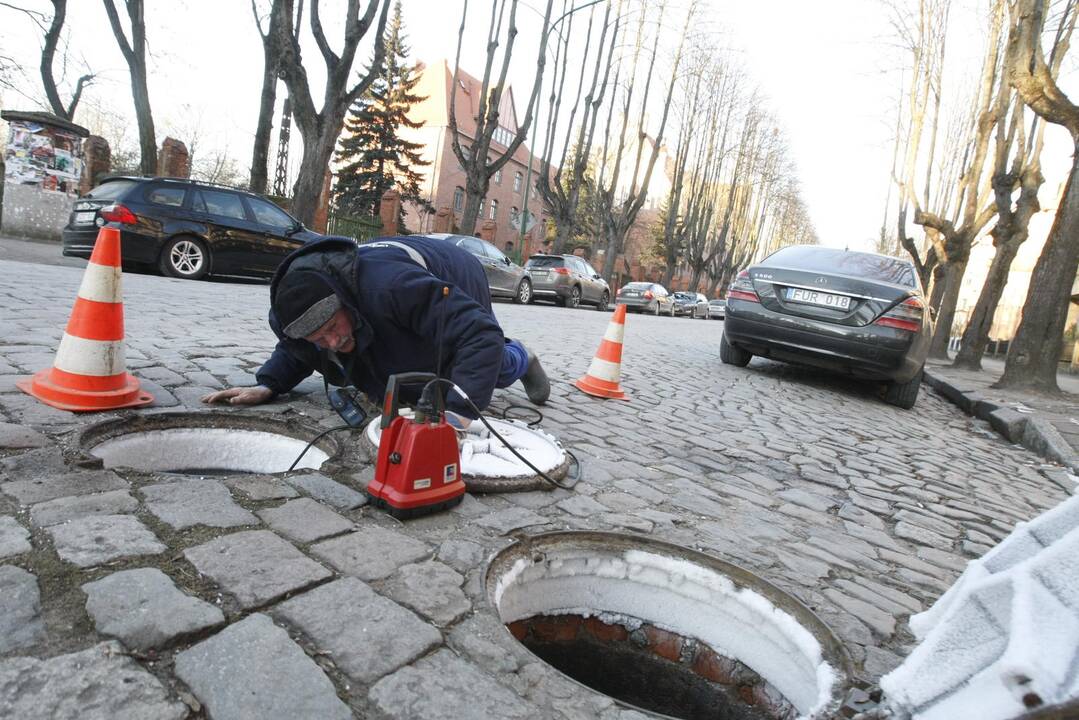 Plės vandentiekio ir nuotekų tinklus