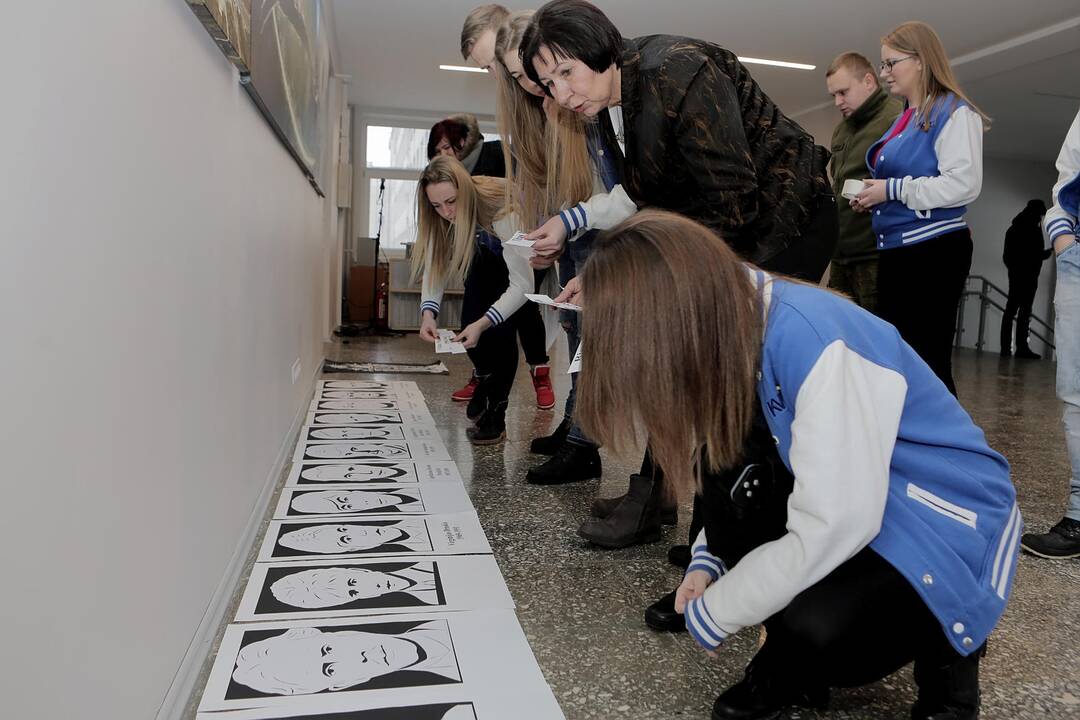 Patriotizmas: laisvės gynėjų krauju paženklinti 1991-ųjų įvykiai sausio 13-osios išvakarėse prisimenami kasmet jau daugiau nei ketvirtį amžiaus.