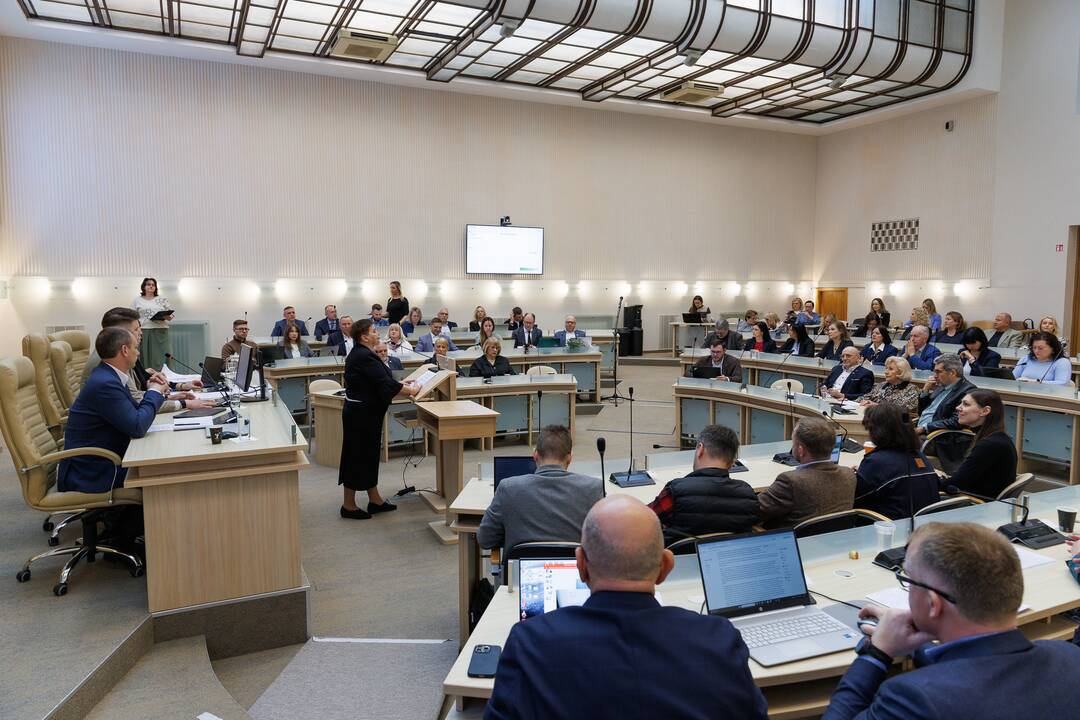 Kauno miesto tarybos posėdis (2025 balandžio 15 d.)