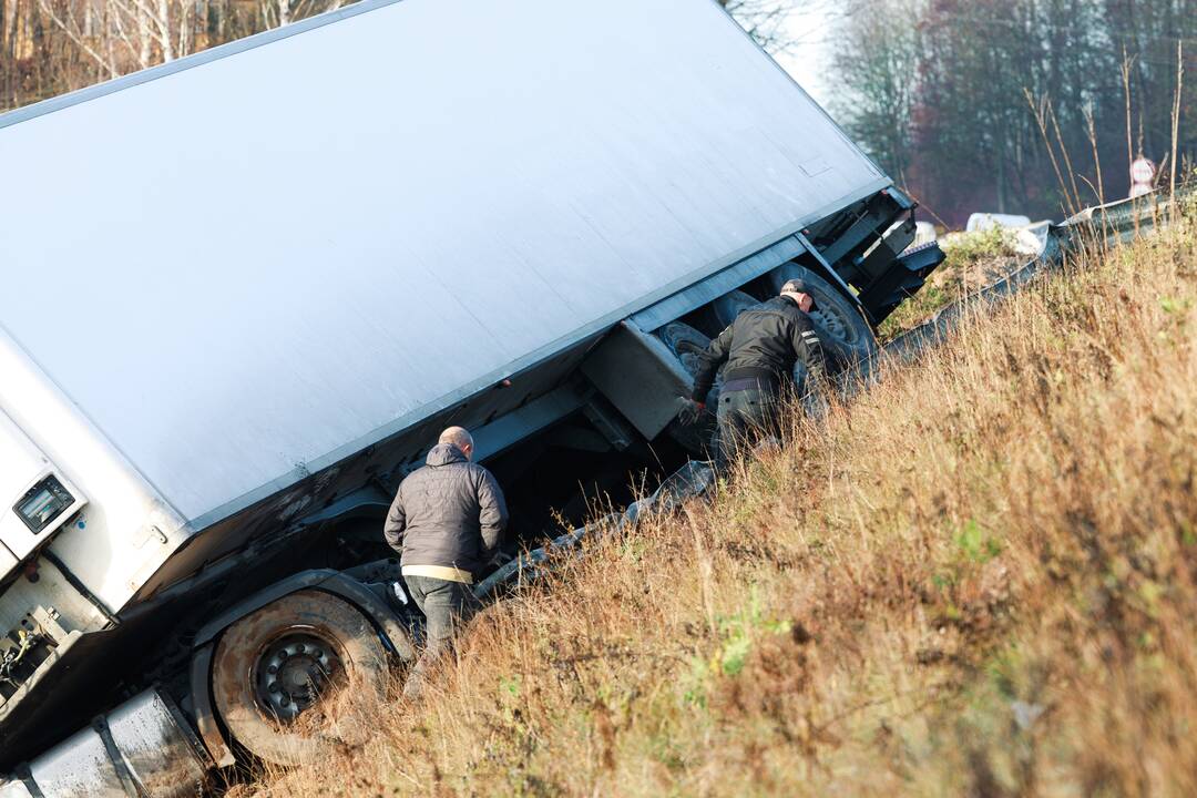 Kaune – automobilių avarijos ir spūstys