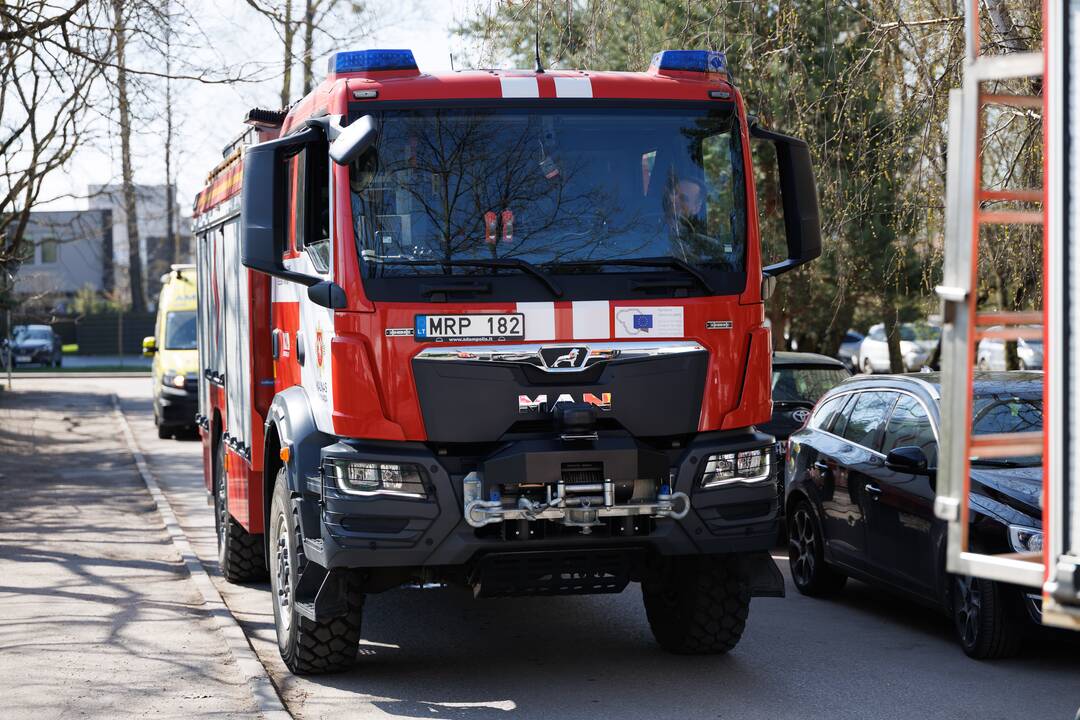 Ekstremalios situacijos pratybos licėjuje