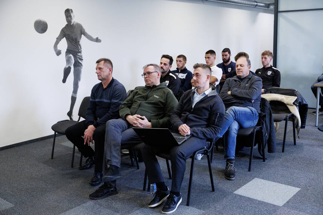 BE1 futbolo klubo sezono pristatymas