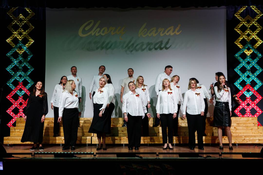LSMU gimnazijoje - Dainų šimtmečiui skirti "Chorų karai"