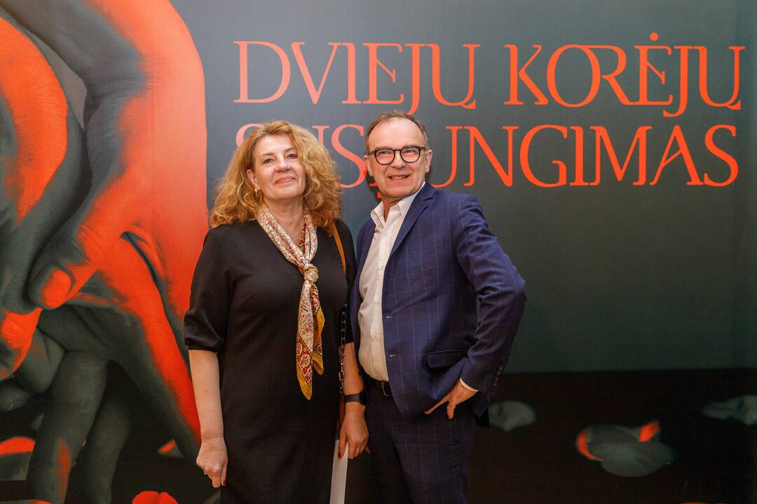 Garbūs svečiai atvyko į A. Areimos premjerą „Dviejų Korėjų susijungimas“