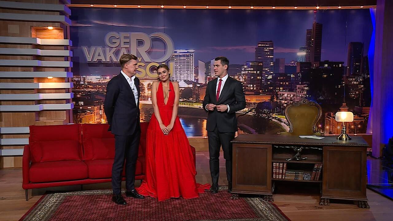 Mindaugas Stasiulis (kairėje) Dijora Petrikonytė ir Justinas Jankevičius