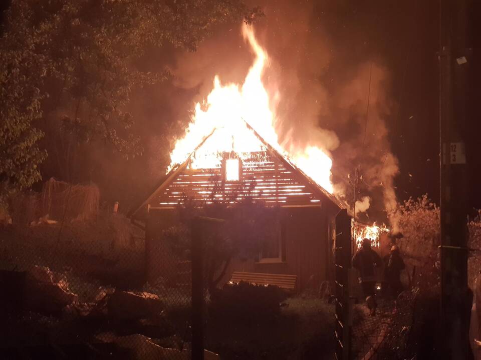 Gaisras Marvelėje