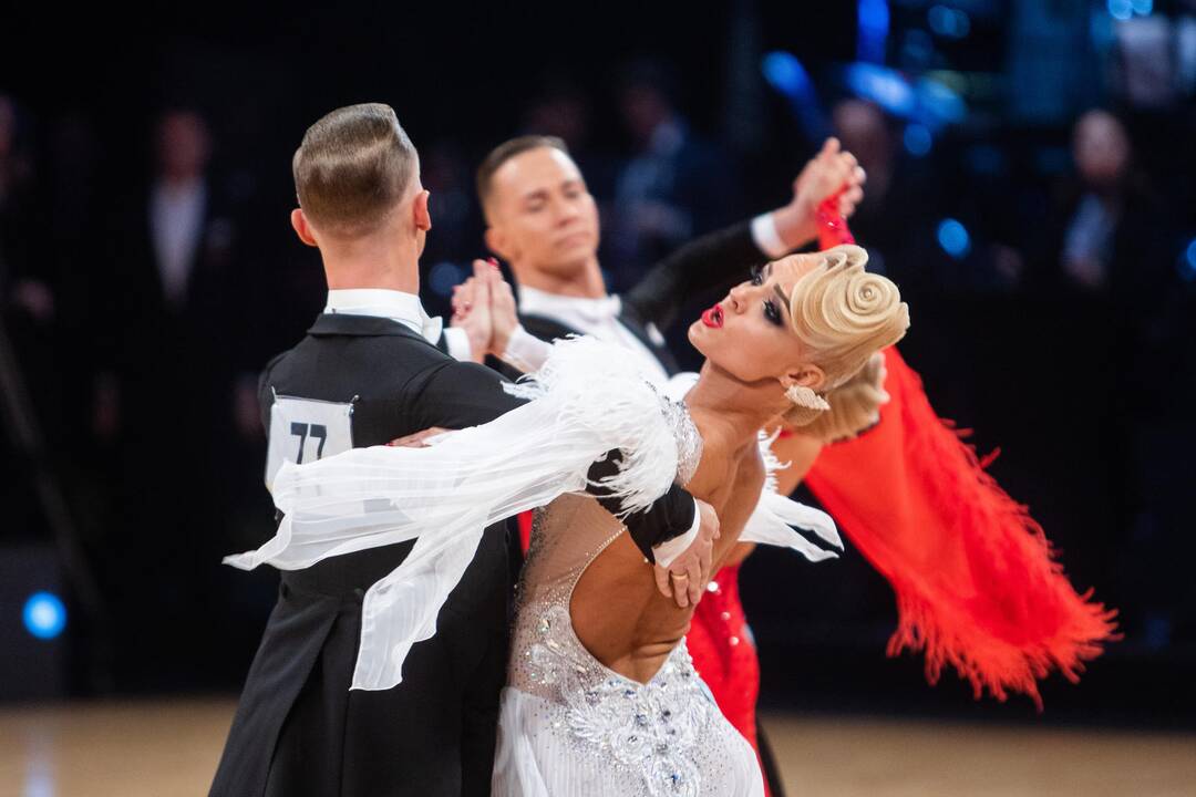 Pasaulio standartinių sportinių šokių čempionatas