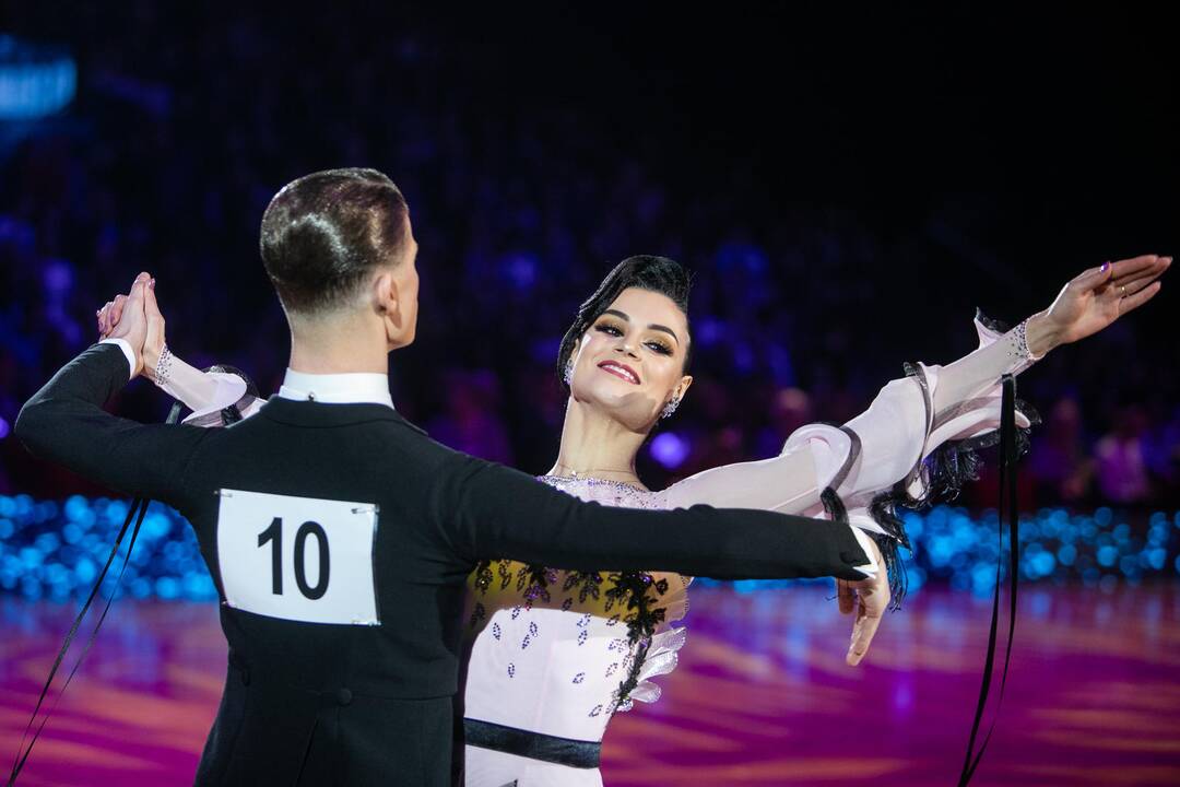 Pasaulio standartinių sportinių šokių čempionatas