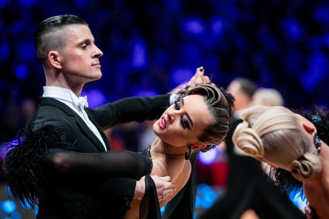 Pasaulio standartinių sportinių šokių čempionatas