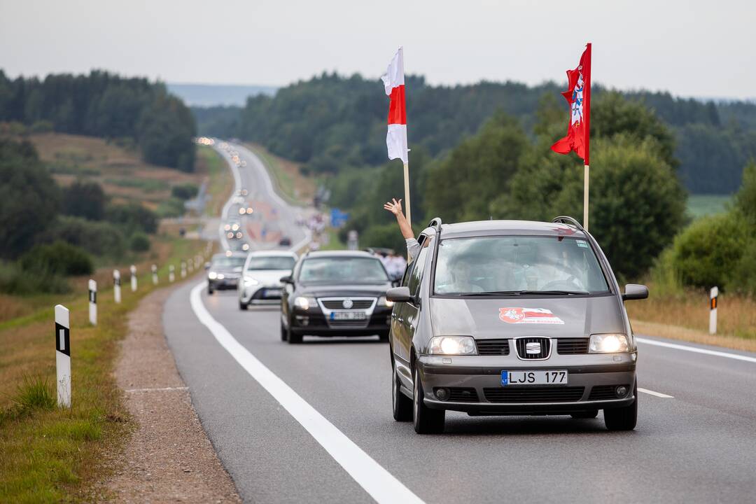 „Laisvės kelio“ dalyviai susirinko nuo Katedros aikštės iki Medininkų memorialo