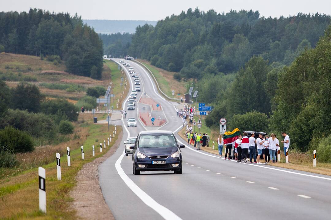 „Laisvės kelio“ dalyviai susirinko nuo Katedros aikštės iki Medininkų memorialo