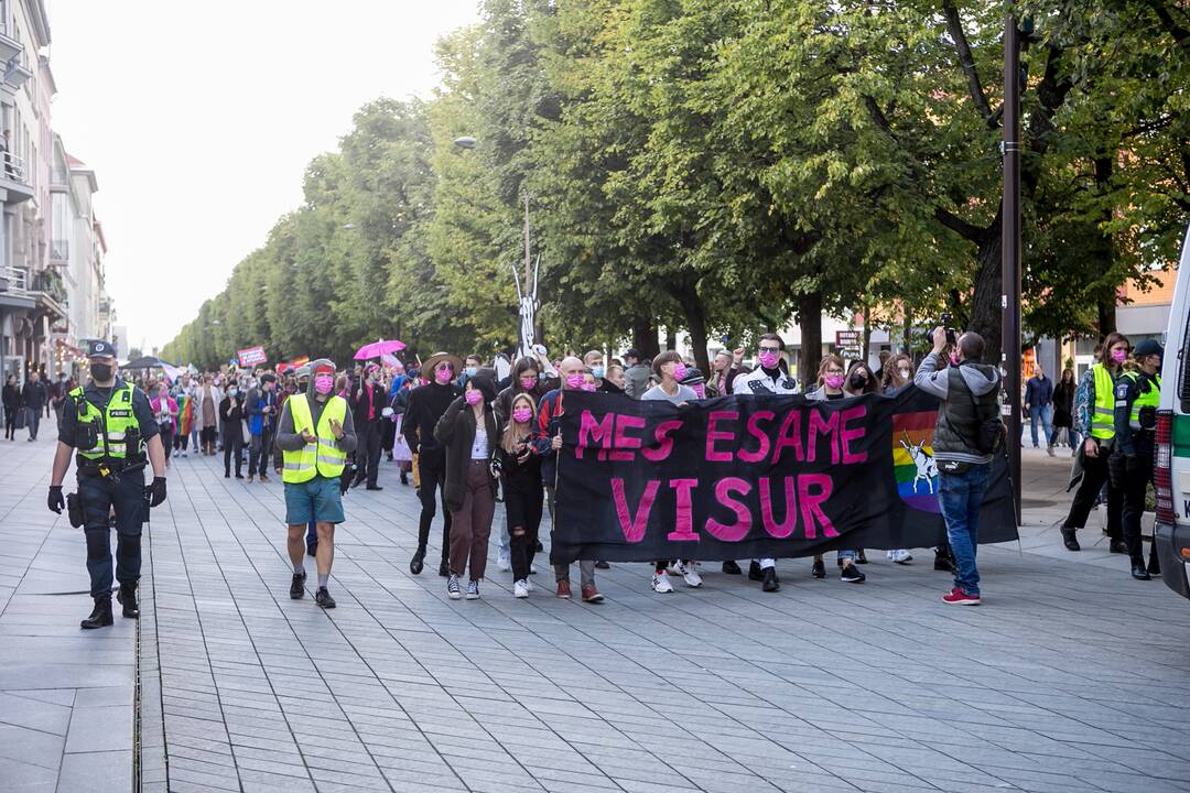 Tūkstantinė „Kaunas Pride“ eisena
