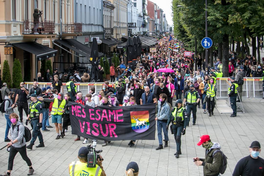 Tūkstantinė „Kaunas Pride“ eisena