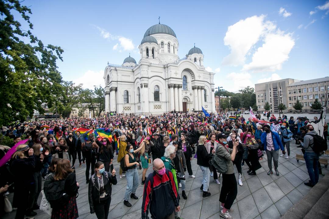 Tūkstantinė „Kaunas Pride“ eisena