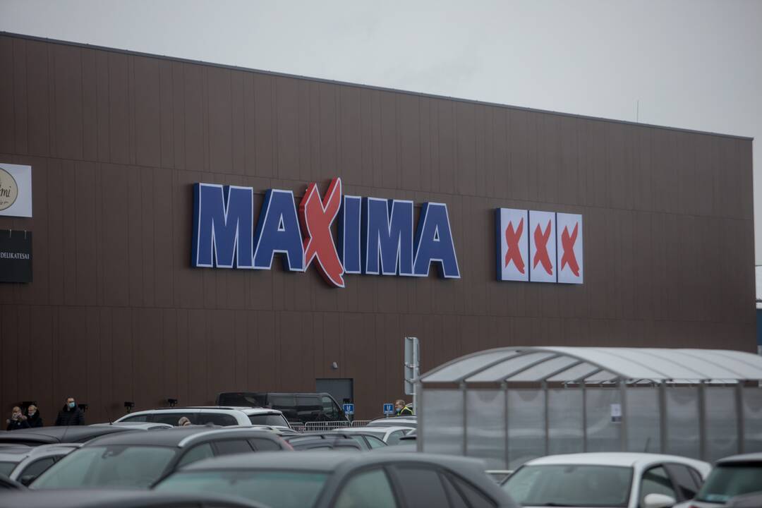 Pirkėjai plūsta į atnaujintą Aleksoto „Maximą“