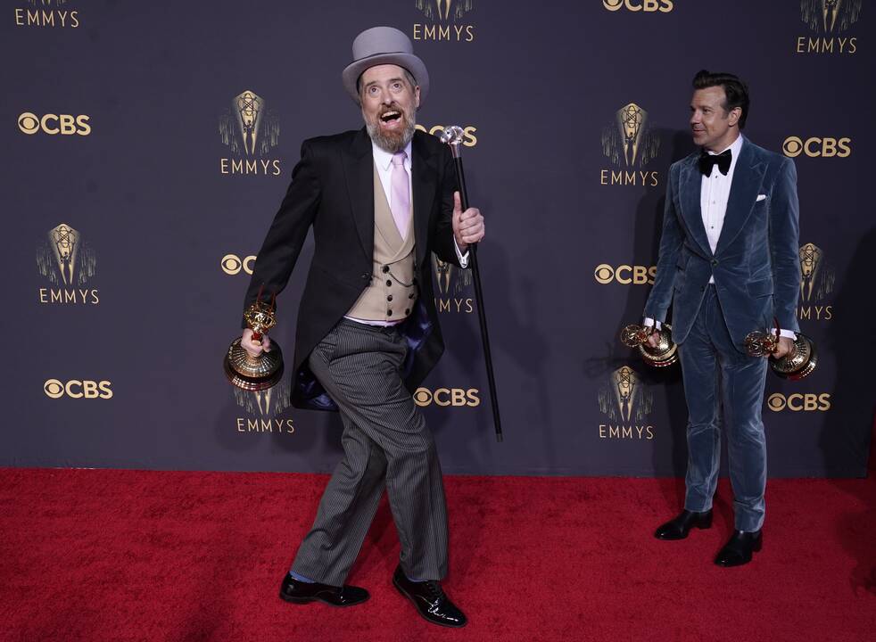 „Emmy“ ceremonijoje – „Netflix“ „Karūnos“ ir „Karalienės gambito“ triumfas