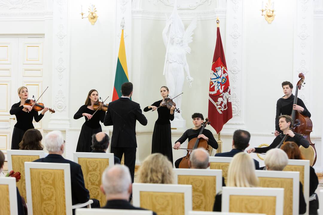 Įteiktos Nacionalinės kultūros ir meno bei nacionalinė J. Basanavičiaus premijos