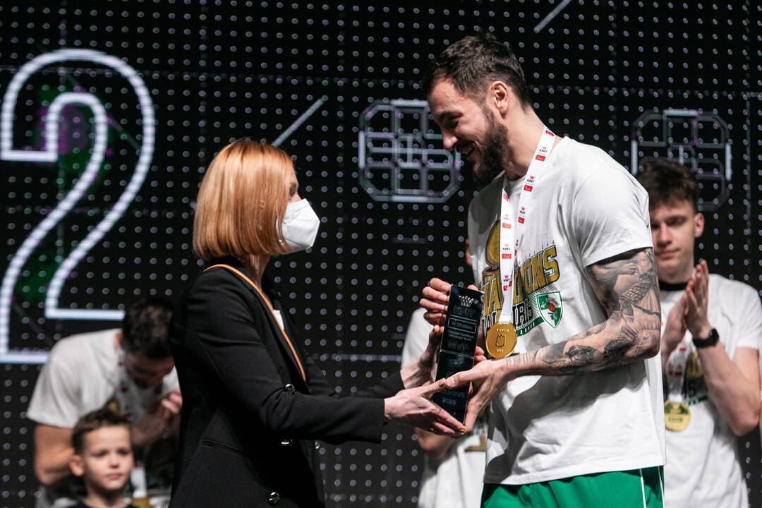 „Lietkabelį“ daužęs „Žalgiris“ – KMT čempionas