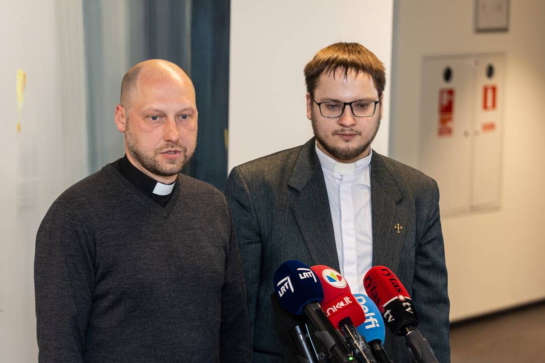 Vilniaus meras susitiko su atleistais ortodoksų kunigais