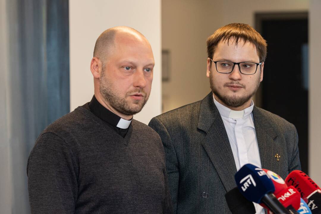 Vilniaus meras susitiko su atleistais ortodoksų kunigais