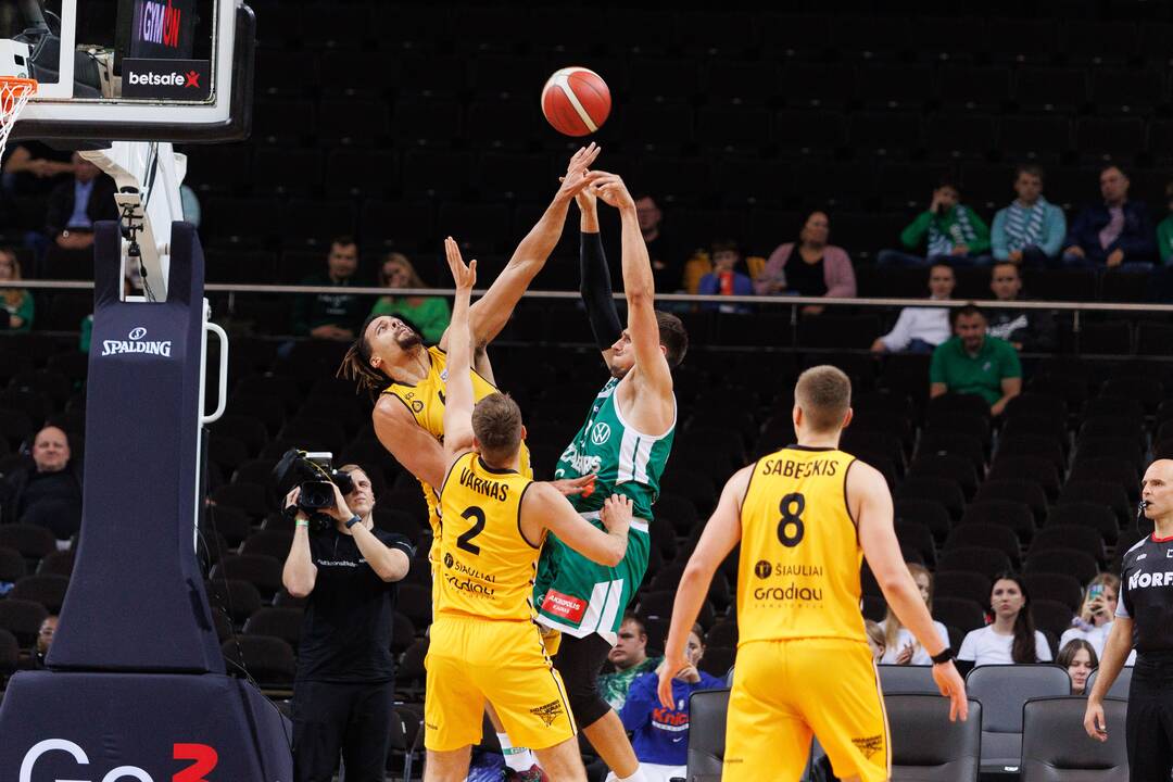 LKL: „Žalgiris“ sutriuškino „Šiaulius“